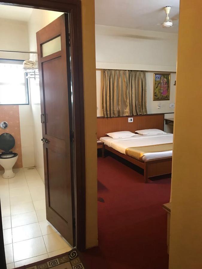 Hotel Swaroop Pune Dış mekan fotoğraf