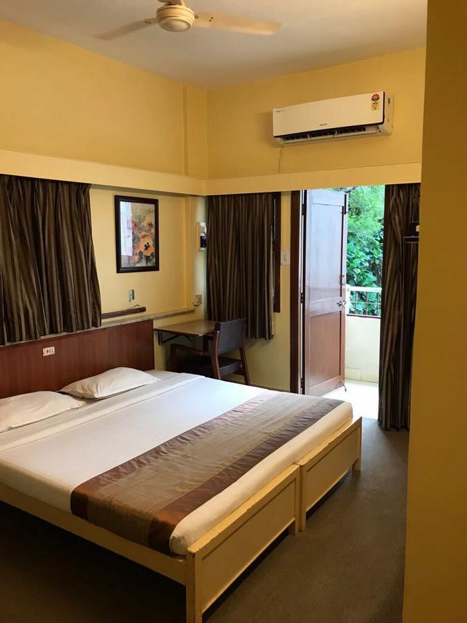 Hotel Swaroop Pune Dış mekan fotoğraf